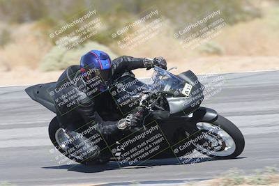 media/Oct-02-2025-Racers Edge (Thu) [[2c91cb6ab3]]/2-A Group/Session 5-Turn 9 (150pm)/